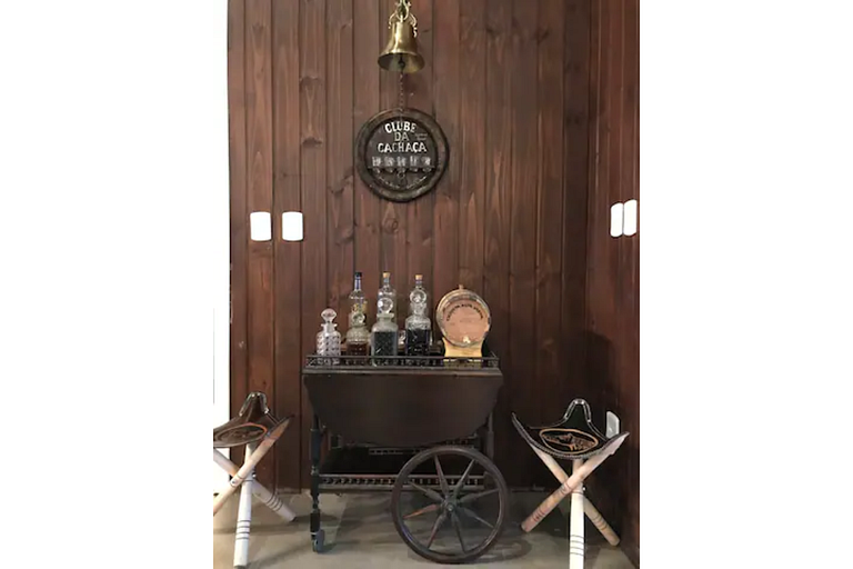 Casa Lavanda com 4 quartos e spa externo